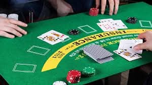 Ruangan dealer langsung 12t yang cerah